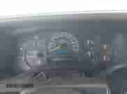 ✅ 2005 Chevrolet Silverado 1500 LS • VIN: 2GCEC19T851358412 • Lot: 43306552. Wystawiony na IAAI z przebiegiem 288 244 mil mil. Skorzystaj z bezpłatnego archiwum sprzedaży aukcyjnych z USA i zobacz szczegółowy raport historii pojazdu na DreamBid. Zdjęcie 7.