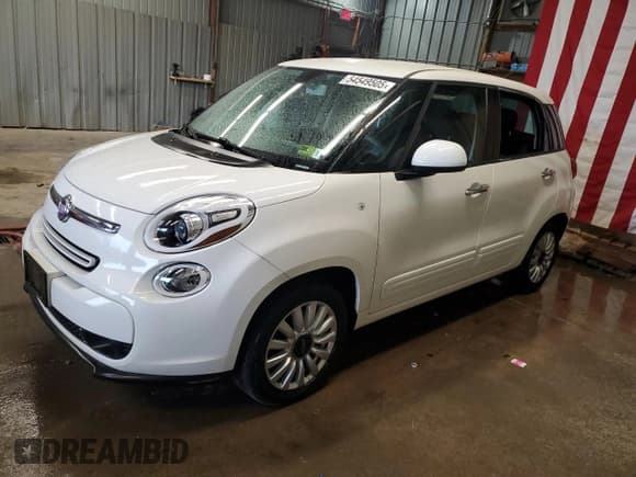 ✅ 2014 FIAT 500L Easy • VIN: ZFBCFABH1EZ025922 • Lot: 54549505. Listed on Copart with 54,331 mi. Free auction sales archive from the USA and detailed vehicle history report at DreamBid. Image 1.