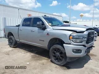 ✅ 2024 Ram 2500 Laramie • VIN: 3C6UR5FLXRG345851 • Lot: 42222678. Listed on IAAI with 42,776 mi. Free auction sales archive from the USA and detailed vehicle history report at DreamBid. Image 1.