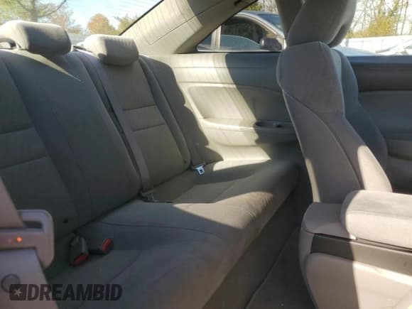 ✅ 2010 Honda Civic LX • VIN: 2HGFG1B66AH529884 • Lot: 91518725. Listed on Copart with 162,394 mi. Free auction sales archive from the USA and detailed vehicle history report at DreamBid. Image 10.