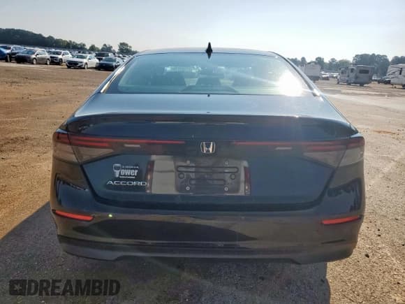 ✅ 2025 Honda Accord LX • VIN: 1HGCY1F21SA003654 • Лот: 71729715. Опубликован ранее на Copart с пробегом 26 243 миль. Бесплатный доступ к архиву аукционных продаж из США и подробный отчёт об истории автомобиля на DreamBid. Изображение 6.