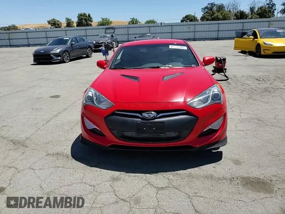 ✅ 2013 Hyundai Genesis Coupe 2.0T • VIN: KMHHT6KD8DU101360 • Lot: 61678305. Wystawiony na Copart z przebiegiem 63 190 mil. Bezpłatny archiwum sprzedaży aukcyjnych z USA i szczegółowy raport historii pojazdu na DreamBid. Zdjęcie 13.