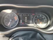 ✅ 2018 Jeep Cherokee Latitude • VIN: 1C4PJMCX8JD516564 • Lot: 71316965. Listed on Copart with 164,623 mi. Free auction sales archive from the USA and detailed vehicle history report at DreamBid. Image 9.