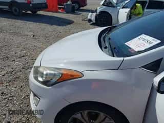2013 Hyundai Elantra с VIN KMHD35LE8DU033514, выставлен на аукционе IAAI как лот 42707530 с пробегом 164 018 миль миль и . История ставок и продаж доступна на DreamBid. Изображение 6.