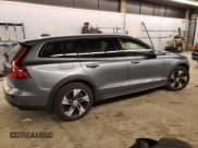 ✅ 2020 Volvo V60 • VIN: YV4102WK1L1035022 • Лот: 59214433. Опубликован ранее на Copart с пробегом 41 211 миль. Бесплатный доступ к архиву аукционных продаж из США и подробный отчёт об истории автомобиля на DreamBid. Изображение 3.