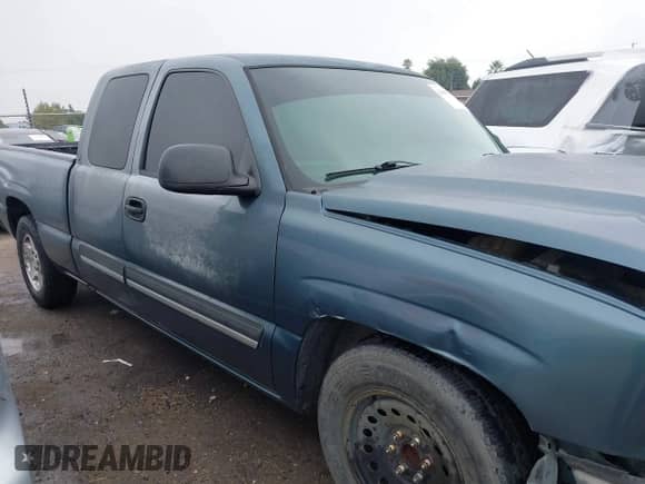 2007 Chevrolet Silverado 1500 LT1 z VIN 1GCEC19V67Z104435, wystawiony jako IAAI lot #43463939 z przebiegiem 203 245 mil mil oraz . Historia ofert i sprzedaży dostępna na DreamBid. Obrazek 14.