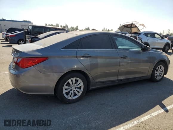 ✅ 2011 Hyundai Sonata GLS • VIN: 5NPEB4AC5BH076092 • Lot: 71029124. Listed on Copart with 163,418 mi. Free auction sales archive from the USA and detailed vehicle history report at DreamBid. Image 3.