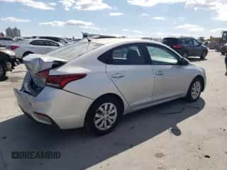 2019 Hyundai Accent SE z VIN 3KPC24A3XKE044640, wystawiony jako Copart lot #75141053 z przebiegiem 76 199 mil mil oraz . Historia ofert i sprzedaży dostępna na DreamBid. Obrazek 3.