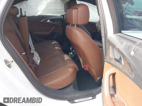 ✅ 2017 Audi A6 Prestige • VIN: WAUH2AFC4HN039271 • Лот: 42347875. Опубликован ранее на IAAI с пробегом 61 553 миль. Бесплатный доступ к архиву аукционных продаж из США и подробный отчёт об истории автомобиля на DreamBid. Изображение 8.