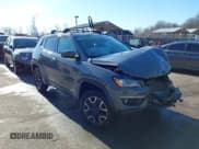 ✅ 2019 Jeep Compass Sport • VIN: 3C4NJDAB9KT734409 • Lot: 41633703. Wystawiony na IAAI z przebiegiem 111 517 mil. Bezpłatny archiwum sprzedaży aukcyjnych z USA i szczegółowy raport historii pojazdu na DreamBid. Zdjęcie 1.