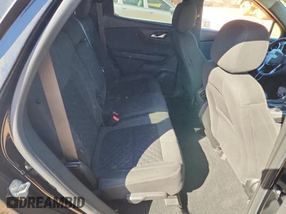 ✅ 2019 Chevrolet Blazer • VIN: 3GNKBGRS1KS670563 • Lot: 86254175. Listed on Copart with 85,693 mi. Free auction sales archive from the USA and detailed vehicle history report at DreamBid. Image 11.