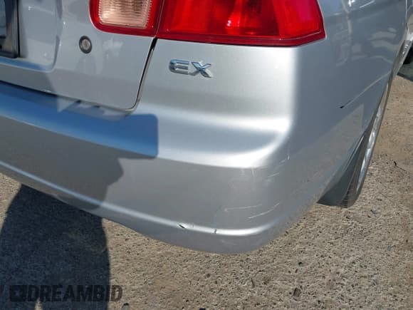 ✅ 2002 Honda Civic EX • VIN: 1HGES267X2L017746 • Lot: 43388226. Listed on IAAI with 209,547 mi. Free auction sales archive from the USA and detailed vehicle history report at DreamBid. Image 13.