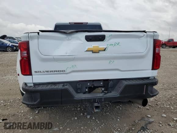 2022 Chevrolet Silverado 3500HD Work Truck с VIN 1GC4YSEY6NF364478, выставлен на аукционе Copart как лот 51002174 с пробегом 168 782 миль миль и Списание • Salvage title. История ставок и продаж доступна на DreamBid. Изображение 6.