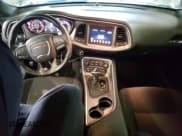 ✅ 2019 Dodge Challenger GT • VIN: 2C3CDZKG0KH737668 • Lot: 44434003. Wystawiony na Copart z przebiegiem 22 086 mil. Bezpłatny archiwum sprzedaży aukcyjnych z USA i szczegółowy raport historii pojazdu na DreamBid. Zdjęcie 8.