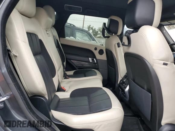 ✅ 2021 Land Rover Range Rover Sport HST • VIN: SALWS2RU1MA763532 • Lot: 44107975. Wystawiony na Copart z przebiegiem 109 690 mil. Bezpłatny archiwum sprzedaży aukcyjnych z USA i szczegółowy raport historii pojazdu na DreamBid. Zdjęcie 11.