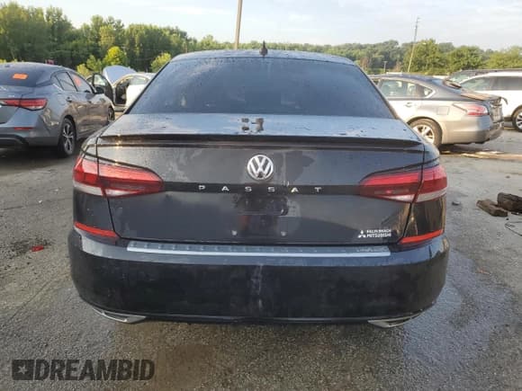 ✅ 2020 Volkswagen Passat R-Line • VIN: 1VWMA7A31LC019673 • Лот: 66040645. Опубликован ранее на Copart с пробегом 83 723 миль. Бесплатный доступ к архиву аукционных продаж из США и подробный отчёт об истории автомобиля на DreamBid. Изображение 6.