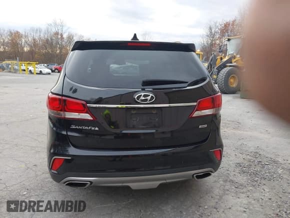 ✅ 2017 Hyundai Santa Fe SE • VIN: KM8SMDHF2HU236582 • Lot: 43593810. Wystawiony na IAAI z przebiegiem 193 175 mil. Bezpłatny archiwum sprzedaży aukcyjnych z USA i szczegółowy raport historii pojazdu na DreamBid. Zdjęcie 16.