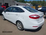✅ 2015 Ford Fiesta SE • VIN: 3FADP4BJ0FM157176 • Лот: 43212284. Опубликован ранее на IAAI с пробегом 124 428 миль. Бесплатный доступ к архиву аукционных продаж из США и подробный отчёт об истории автомобиля на DreamBid. Изображение 3.