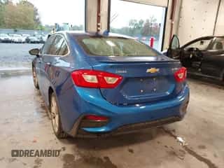 2017 Chevrolet Cruze Premier с VIN 1G1BF5SM3H7118351, выставлен на аукционе IAAI как лот 43378142 с пробегом 64 471 миль миль и . История ставок и продаж доступна на DreamBid. Изображение 3.