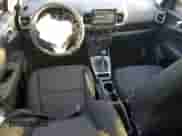 ✅ 2022 Hyundai Venue SE • VIN: KMHRB8A39NU195259 • Лот: 76952624. Размещён на Copart с пробегом 35 919 миль миль. Получите бесплатный доступ к архиву аукционных продаж из США и посмотрите подробный отчёт об истории автомобиля на DreamBid. Изображение 8.