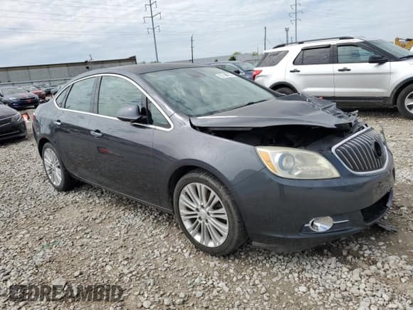 ✅ 2013 Buick Verano • VIN: 1G4PP5SK1D4201678 • Lot: 55110925. Wystawiony na Copart z przebiegiem 82 782 mil. Bezpłatny archiwum sprzedaży aukcyjnych z USA i szczegółowy raport historii pojazdu na DreamBid. Zdjęcie 4.