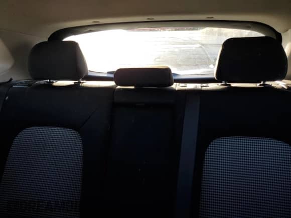 2018 Hyundai Kona SE z VIN KM8K12AA3JU122866, wystawiony jako Copart lot #69922292 z przebiegiem 99 114 mil mil oraz . Historia ofert i sprzedaży dostępna na DreamBid. Obrazek 10.