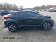 ✅ 2018 Toyota C-HR XLE Premium • VIN: NMTKHMBX5JR002519 • Лот: 43696084. Опубликован ранее на IAAI с пробегом 156 760 миль. Бесплатный доступ к архиву аукционных продаж из США и подробный отчёт об истории автомобиля на DreamBid. Изображение 14.