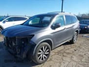 ✅ 2019 Honda Pilot EX-L • VIN: 5FNYF6H53KB052781 • Lot: 43778126. Wystawiony na IAAI z przebiegiem 154 846 mil. Bezpłatny archiwum sprzedaży aukcyjnych z USA i szczegółowy raport historii pojazdu na DreamBid. Zdjęcie 2.