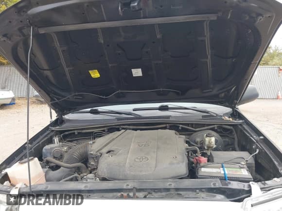 ✅ 2015 Toyota Tacoma • VIN: 3TMLU4EN5FM203176 • Lot: 43559270. Listed on IAAI with 265,603 mi. Free auction sales archive from the USA and detailed vehicle history report at DreamBid. Image 10.