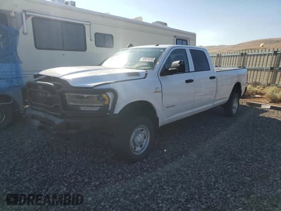✅ 2019 Ram 2500 Tradesman • VIN: 3C6UR5HL2KG576827 • Lot: 60539295. Wystawiony na Copart z przebiegiem 69 120 mil. Bezpłatny archiwum sprzedaży aukcyjnych z USA i szczegółowy raport historii pojazdu na DreamBid. Zdjęcie 1.