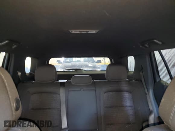 ✅ 2025 Chevrolet Equinox FWD LT • VIN: 3GNAXHEG4SL226186 • Lot: 70232515. Wystawiony na Copart z przebiegiem 14 879 mil. Bezpłatny archiwum sprzedaży aukcyjnych z USA i szczegółowy raport historii pojazdu na DreamBid. Zdjęcie 10.