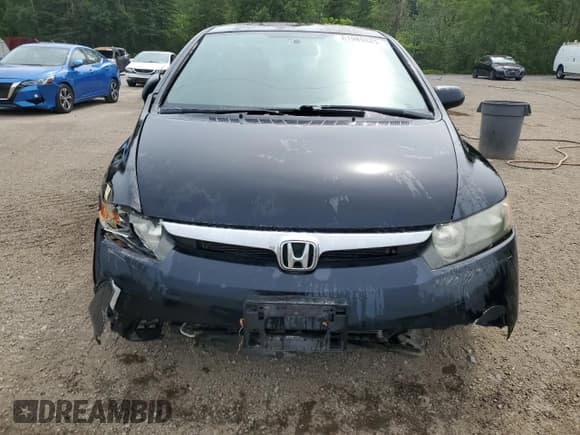 ✅ 2008 Honda Civic DX-G • VIN: 2HGFA16428H024560 • Лот: 61989885. Опубликован ранее на Copart с пробегом 258 406 миль. Бесплатный доступ к архиву аукционных продаж из США и подробный отчёт об истории автомобиля на DreamBid. Изображение 5.
