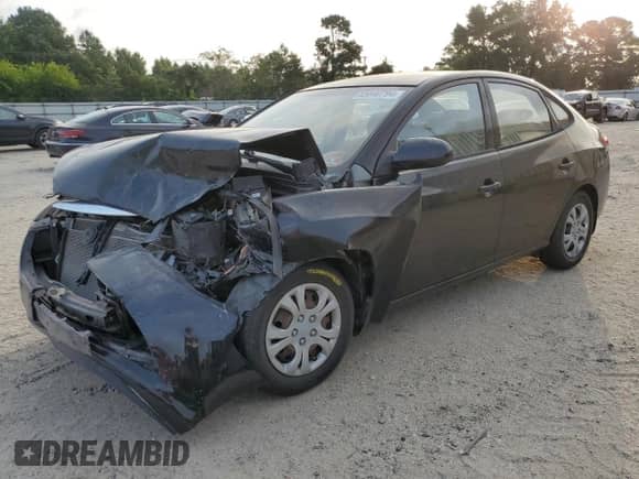 2010 Hyundai Elantra GLS z VIN KMHDU4AD1AU013442, wystawiony jako Copart lot #65640794 z przebiegiem 22 056 mil mil oraz Szkoda całkowita • Salvage title. Historia ofert i sprzedaży dostępna na DreamBid. Obrazek 1.