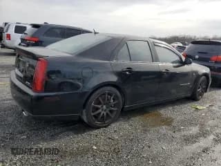 ✅ 2006 Cadillac STS-V • VIN: 1G6DX67D360159731 • Lot: 45174535. Wystawiony na Copart z przebiegiem Nie podano. Bezpłatny archiwum sprzedaży aukcyjnych z USA i szczegółowy raport historii pojazdu na DreamBid. Zdjęcie 3.