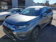 ✅ 2019 Mitsubishi Outlander ES • VIN: JA4AZ3A33KZ003312 • Лот: 43823433. Опубликован ранее на IAAI с пробегом 107 495 миль. Бесплатный доступ к архиву аукционных продаж из США и подробный отчёт об истории автомобиля на DreamBid. Изображение 17.