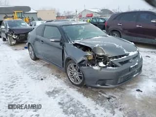 ✅ 2012 Scion tC • VIN: JTKJF5C78C3044302 • Lot: 41373363. Wystawiony na IAAI z przebiegiem 111 253 mil. Bezpłatny archiwum sprzedaży aukcyjnych z USA i szczegółowy raport historii pojazdu na DreamBid. Zdjęcie 1.