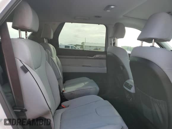 2024 Hyundai Palisade SEL с VIN KM8R4DGE4RU752080, выставлен на аукционе Copart как лот 61611444 с пробегом 4 962 миль миль и Списание • Salvage title. История ставок и продаж доступна на DreamBid. Изображение 11.