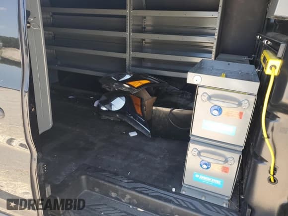 ✅ 2020 Ford Transit Cargo • VIN: 1FTYE1Y82LKB08214 • Лот: 61173545. Опубликован ранее на Copart с пробегом 113 872 миль. Бесплатный доступ к архиву аукционных продаж из США и подробный отчёт об истории автомобиля на DreamBid. Изображение 10.