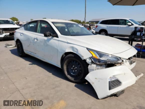 ✅ 2019 Nissan Altima S • VIN: 1N4BL4BV6KC258773 • Лот: 86541475. Опубликован ранее на Copart с пробегом 130 002 миль. Бесплатный доступ к архиву аукционных продаж из США и подробный отчёт об истории автомобиля на DreamBid. Изображение 4.