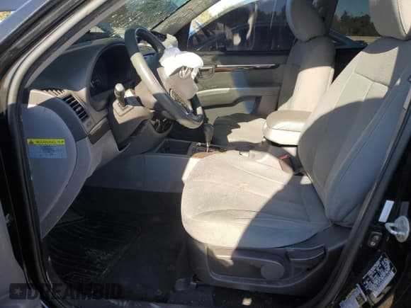 ✅ 2011 Hyundai Santa Fe GLS • VIN: 5XYZGDAB0BG001978 • Лот: 87262695. Опубликован ранее на Copart с пробегом Не указан. Бесплатный доступ к архиву аукционных продаж из США и подробный отчёт об истории автомобиля на DreamBid. Изображение 7.