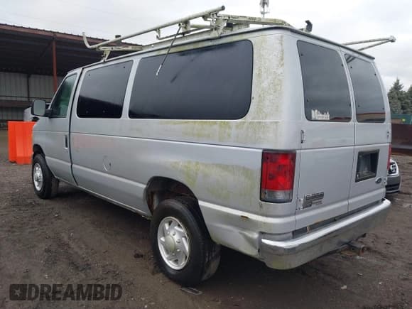 ✅ 2007 Ford Econoline Passenger XL • VIN: 1FBNE31L97DA19249 • Lot: 41726653. Listed on IAAI with 114,141 mi. Free auction sales archive from the USA and detailed vehicle history report at DreamBid. Image 3.