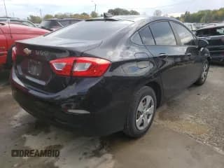 ✅ 2018 Chevrolet Cruze LS • VIN: 1G1BC5SM9J7109846 • Lot: 63114322. Listed on Copart with 123,820 mi. Free auction sales archive from the USA and detailed vehicle history report at DreamBid. Image 4.