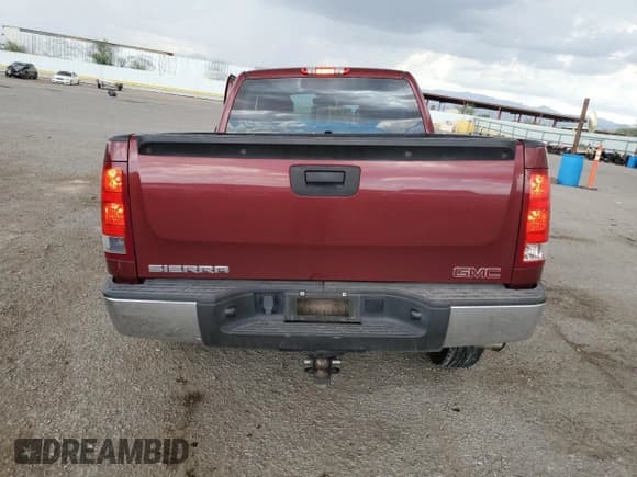 ✅ 2013 GMC Sierra 1500 • VIN: 1GTR1TEAXDZ161898 • Lot: 81346355. Wystawiony na Copart z przebiegiem 187 128 mil. Bezpłatny archiwum sprzedaży aukcyjnych z USA i szczegółowy raport historii pojazdu na DreamBid. Zdjęcie 6.