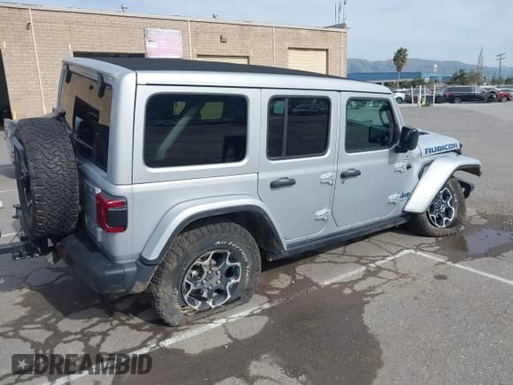 ✅ 2023 Jeep Wrangler Rubicon • VIN: 1C4JJXR69PW581474 • Лот: 41697016. Опубликован ранее на IAAI с пробегом 25 775 миль. Бесплатный доступ к архиву аукционных продаж из США и подробный отчёт об истории автомобиля на DreamBid. Изображение 4.