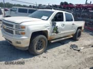 ✅ 2015 Chevrolet Silverado 1500 High Country • VIN: 3GCUKTEC2FG302930 • Лот: 43233337. Опубликован ранее на IAAI с пробегом 137 425 миль. Бесплатный доступ к архиву аукционных продаж из США и подробный отчёт об истории автомобиля на DreamBid. Изображение 17.