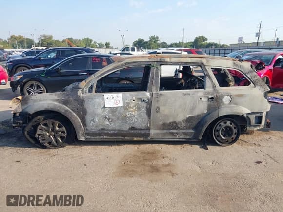 ✅ 2020 Dodge Journey SE Value • VIN: 3C4PDCAB7LT226595 • Лот: 43346837. Опубликован ранее на IAAI с пробегом Не указан. Бесплатный доступ к архиву аукционных продаж из США и подробный отчёт об истории автомобиля на DreamBid. Изображение 13.