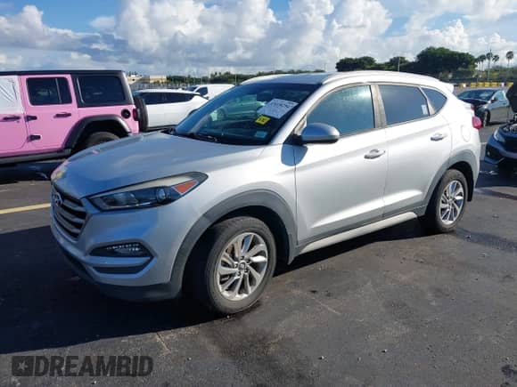 2018 Hyundai Tucson SEL with VIN KM8J33A4XJU783297, listed as a IAAI auction lot 43418294 with 106,442 mi miles and . Bid and sale history available at DreamBid. Image 17.