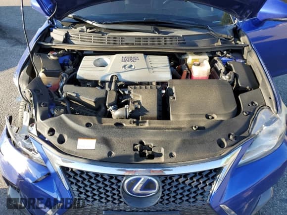 ✅ 2016 Lexus CT 200h • VIN: JTHKD5BH2G2253900 • Lot: 70802742. Wystawiony na Copart z przebiegiem 112 727 mil. Bezpłatny archiwum sprzedaży aukcyjnych z USA i szczegółowy raport historii pojazdu na DreamBid. Zdjęcie 13.