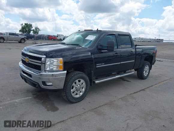 ✅ 2013 Chevrolet Silverado 2500HD LT • VIN: 1GC1KXCG6DF238504 • Lot: 42371679. Listed on IAAI with 206,794 mi. Free auction sales archive from the USA and detailed vehicle history report at DreamBid. Image 20.