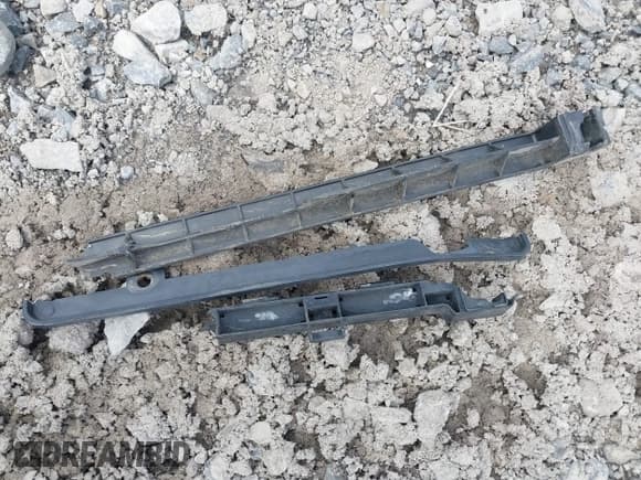 ✅ 2015 Honda Accord EX • VIN: 1HGCR2E72FA045157 • Lot: 43021777. Wystawiony na IAAI z przebiegiem 154 999 mil. Bezpłatny archiwum sprzedaży aukcyjnych z USA i szczegółowy raport historii pojazdu na DreamBid. Zdjęcie 12.